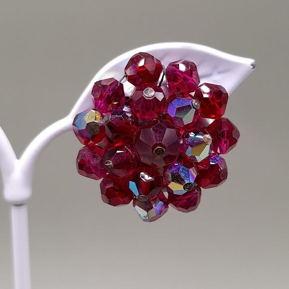 Vintage Red Aurora Borealis AB Cluster Clip On Earrings, 1950s, 1 Inch - Picture 10 of 10